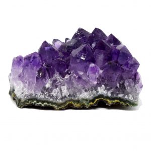 amethyst_crystal_beautiful_deep_purple
